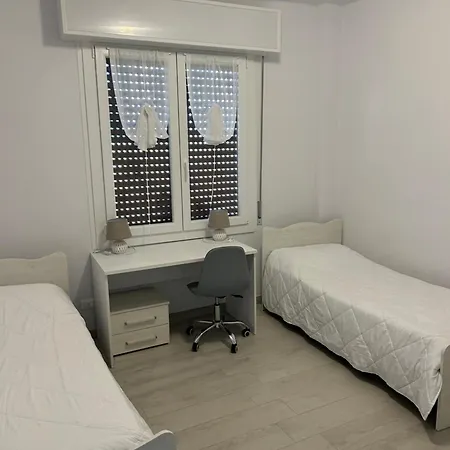 Casa La Riviera Апартаменты *